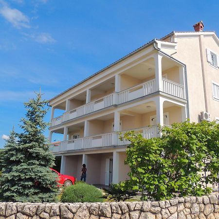 Apartments & Room Matic Malinska Exterior foto